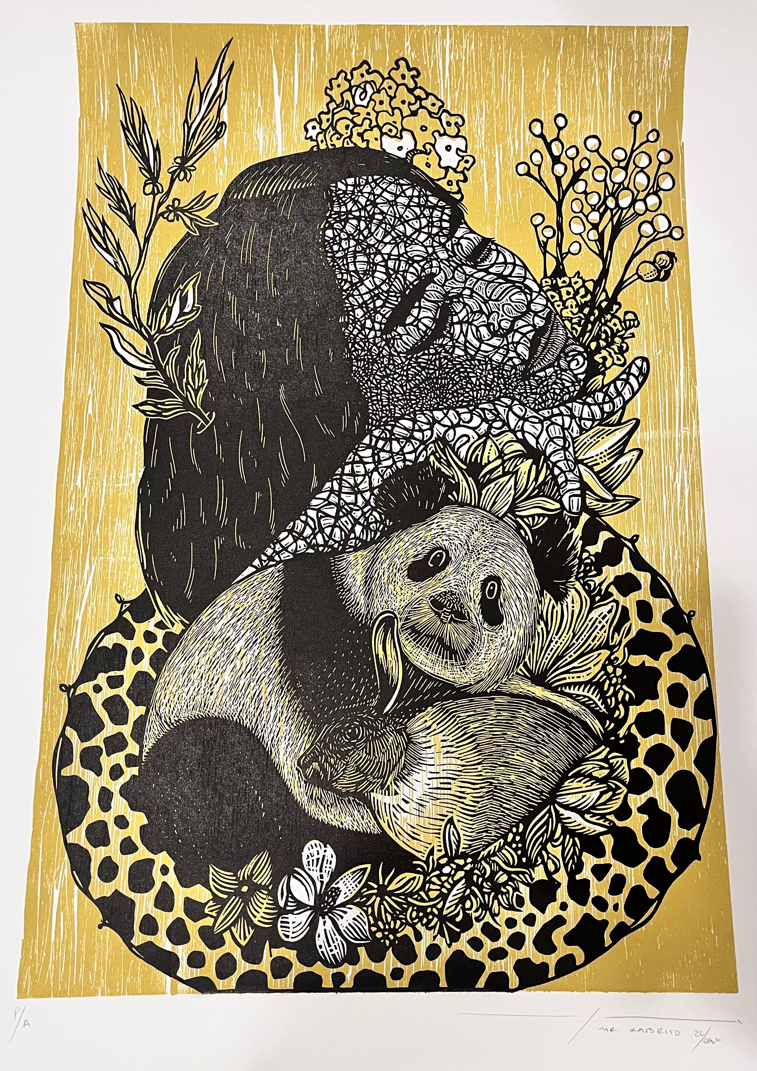 Mujer oso panda